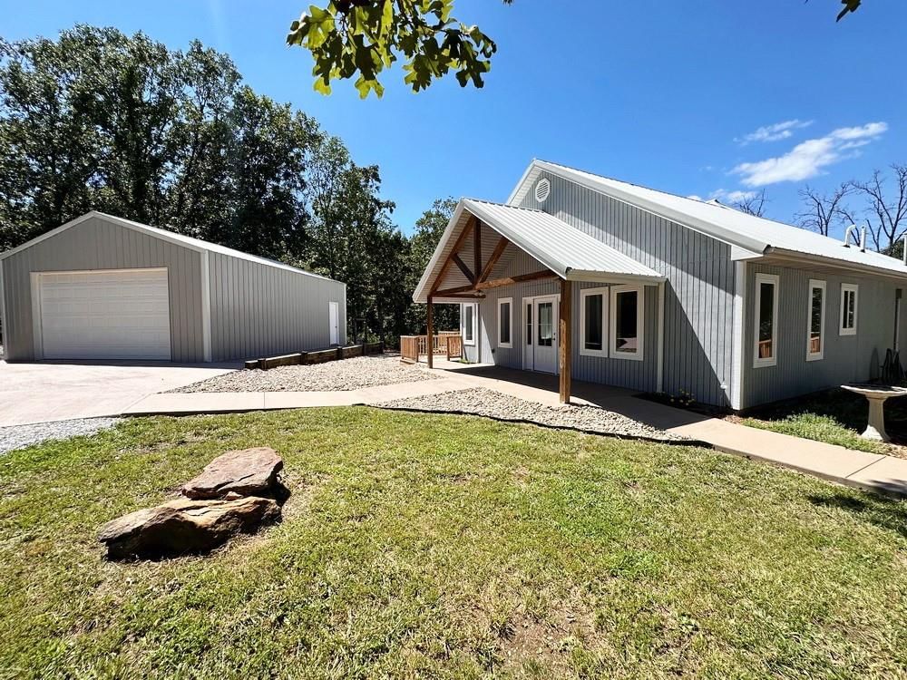 7135 E 1250 Road — photo 46