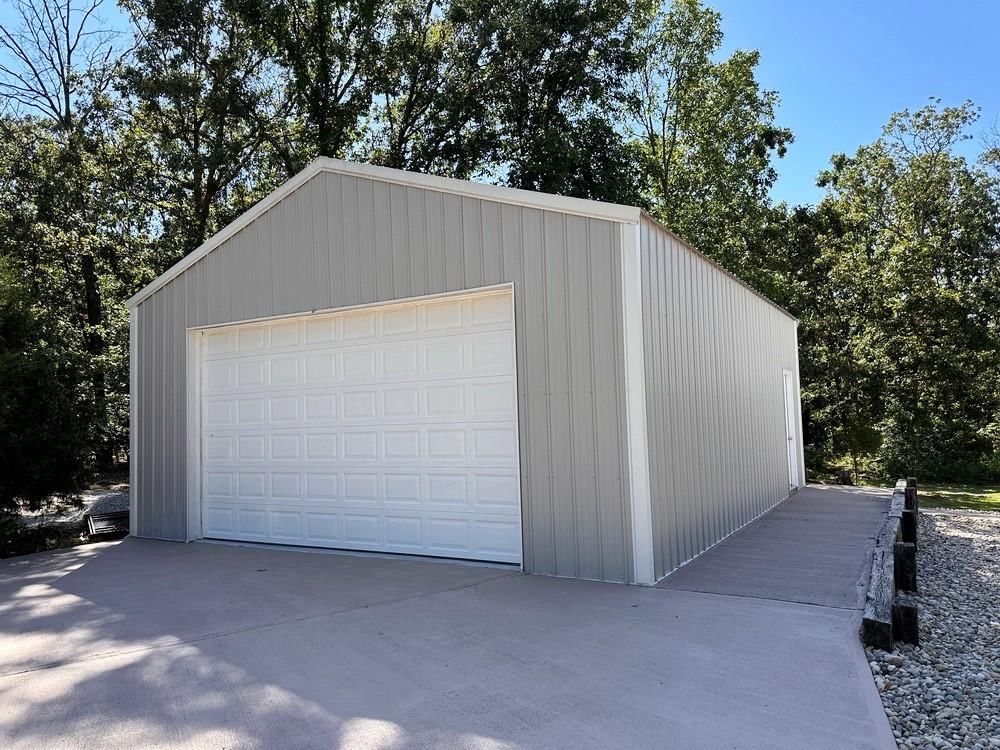 7135 E 1250 Road — photo 47