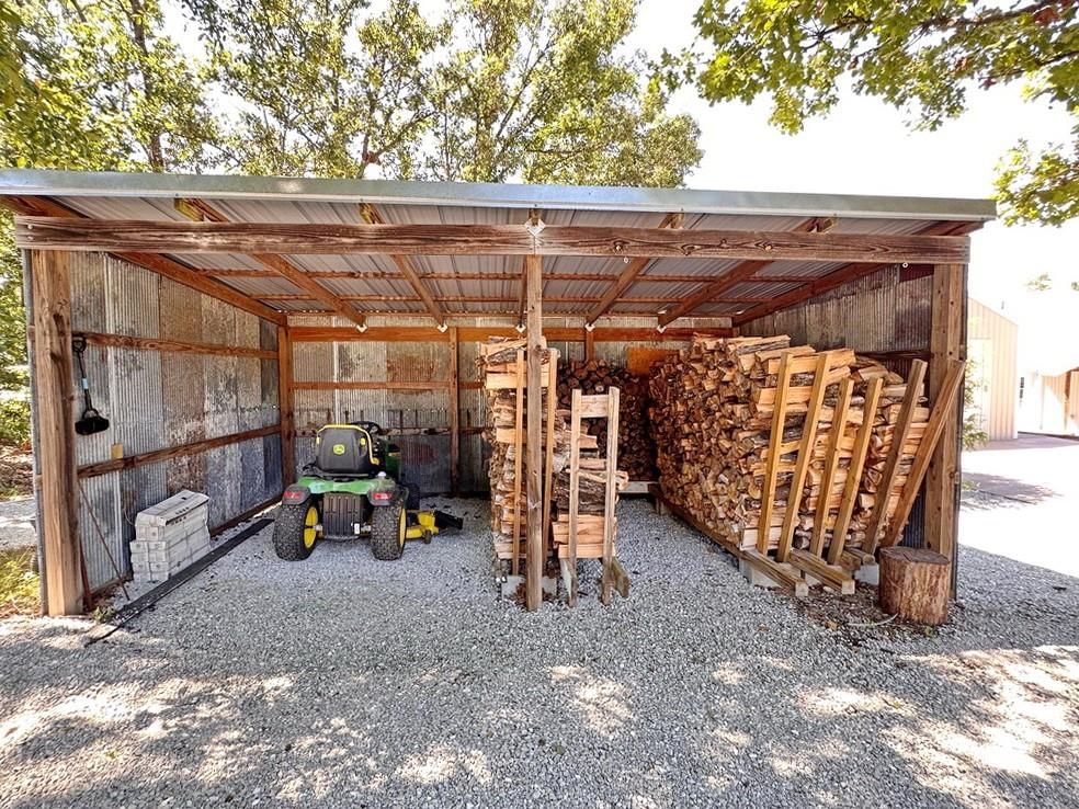 7135 E 1250 Road — photo 49