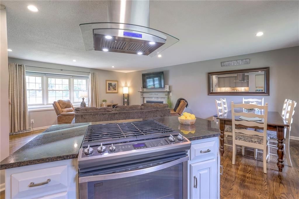 1309 N Leeview Drive — photo 15