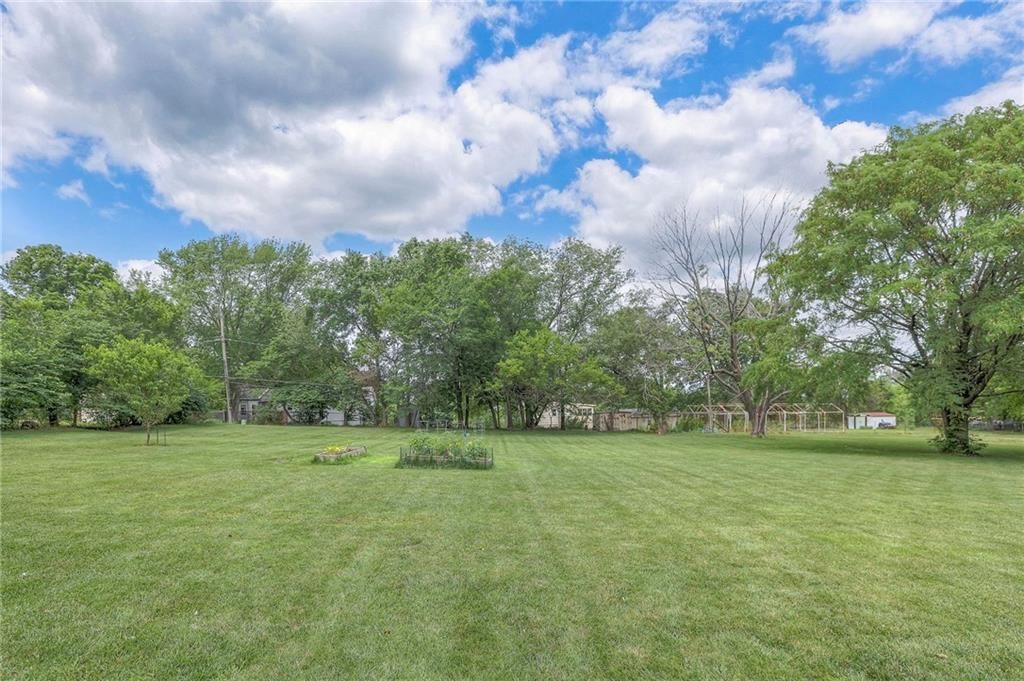 1309 N Leeview Drive — photo 35