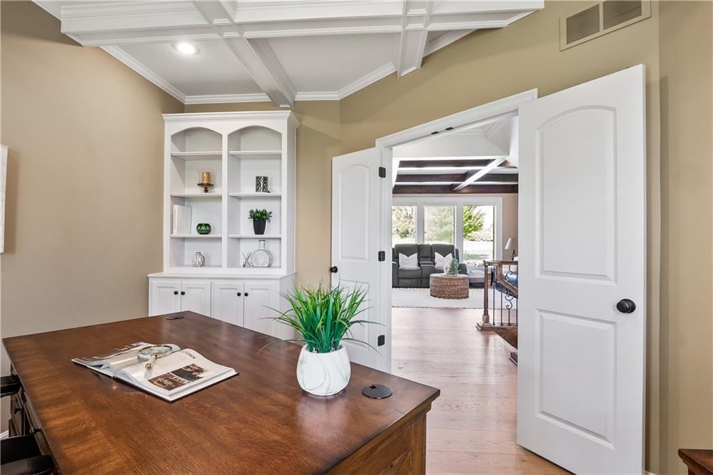 9816 STONEHAUS Drive — photo 19