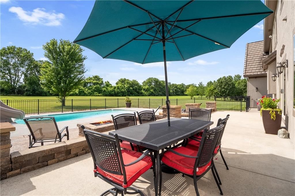 9816 STONEHAUS Drive — photo 5
