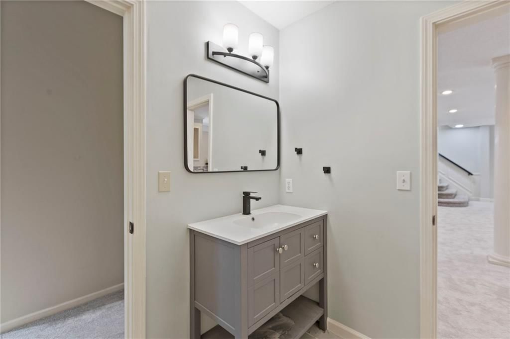 2710 NE 76th Terrace — photo 59