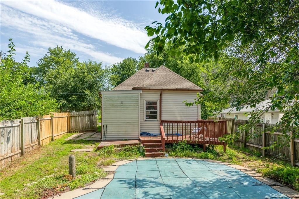 2719 Doniphan Avenue — photo 11
