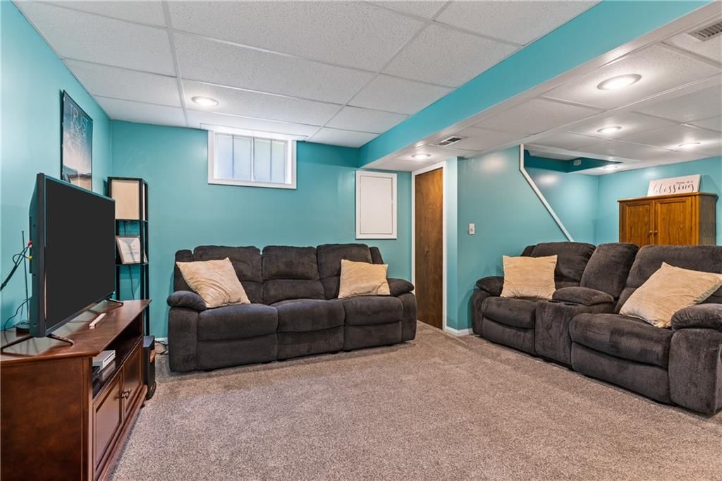 6514 N Harden Avenue — photo 41