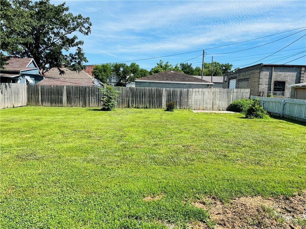 1311 Sacramento Street — photo 28