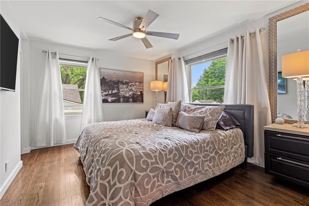 5735 Horton Street — photo 15