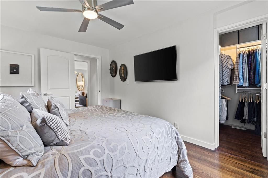 5735 Horton Street — photo 16