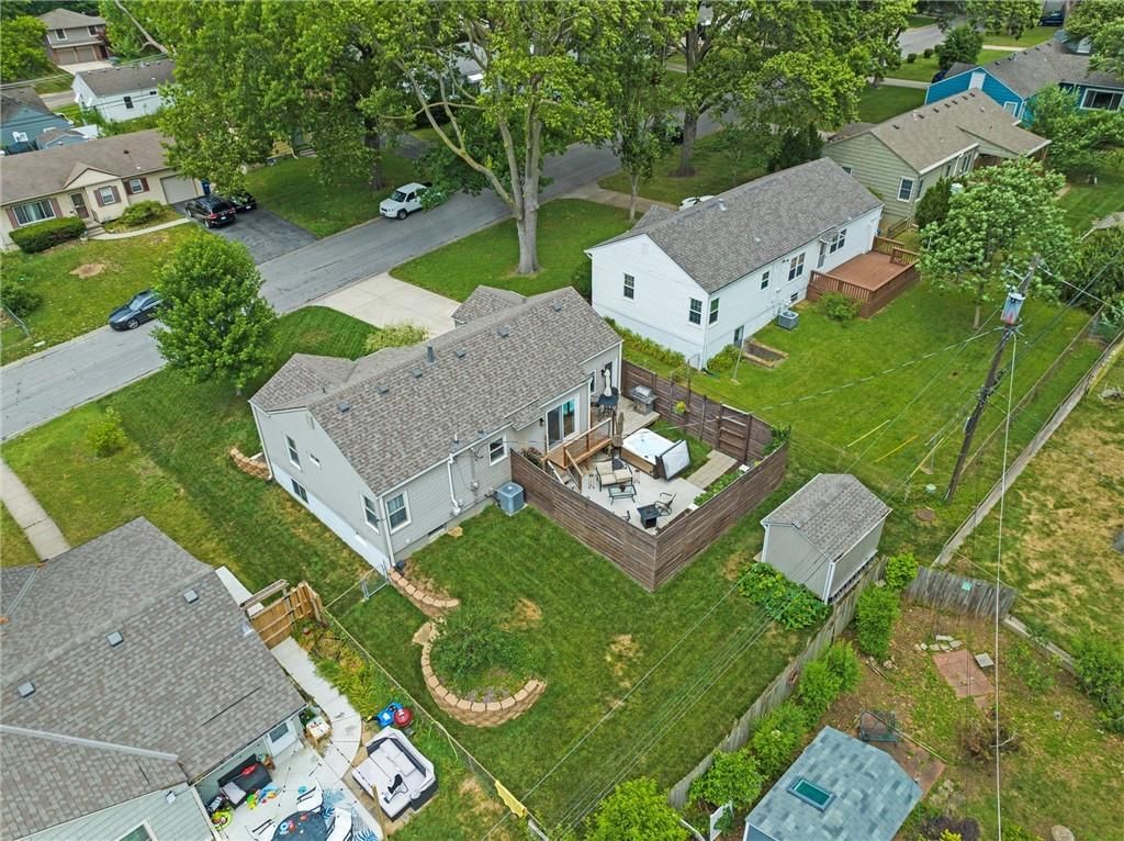 5735 Horton Street — photo 38