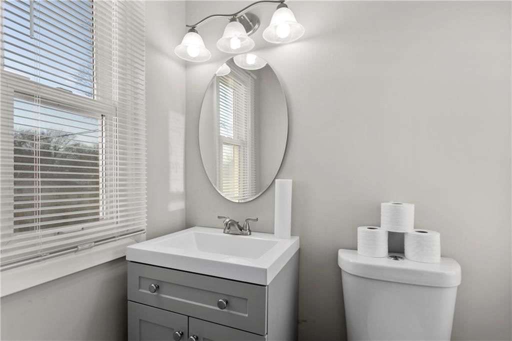 4512 S Grand Avenue — photo 26
