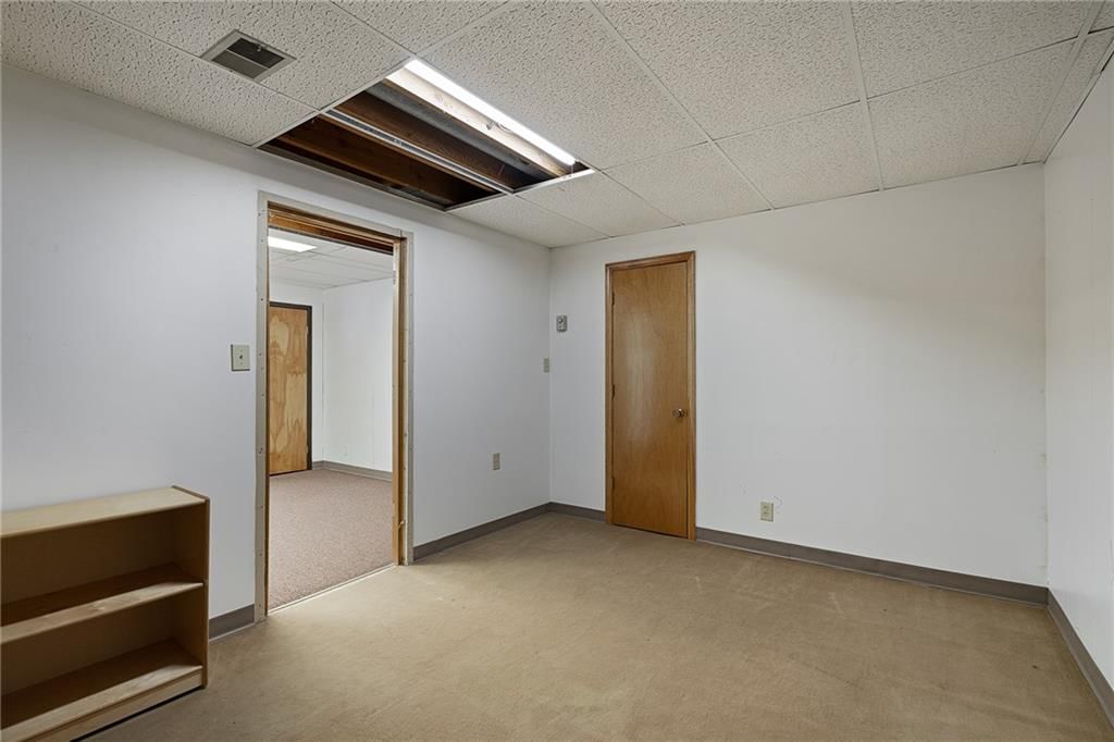 6710 W 82nd Street — photo 16