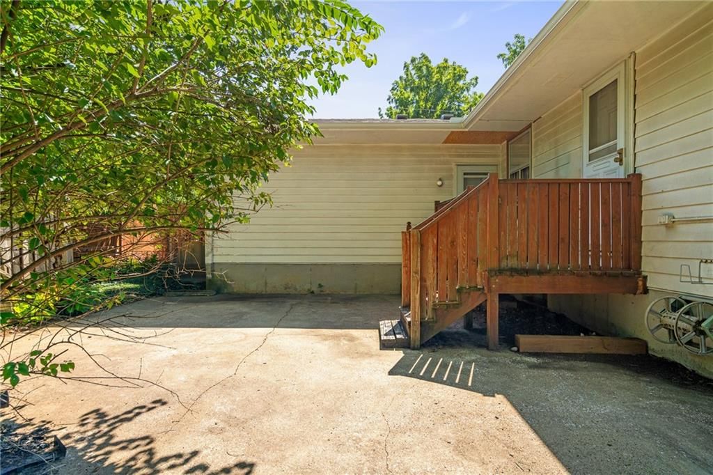 6710 W 82nd Street — photo 20