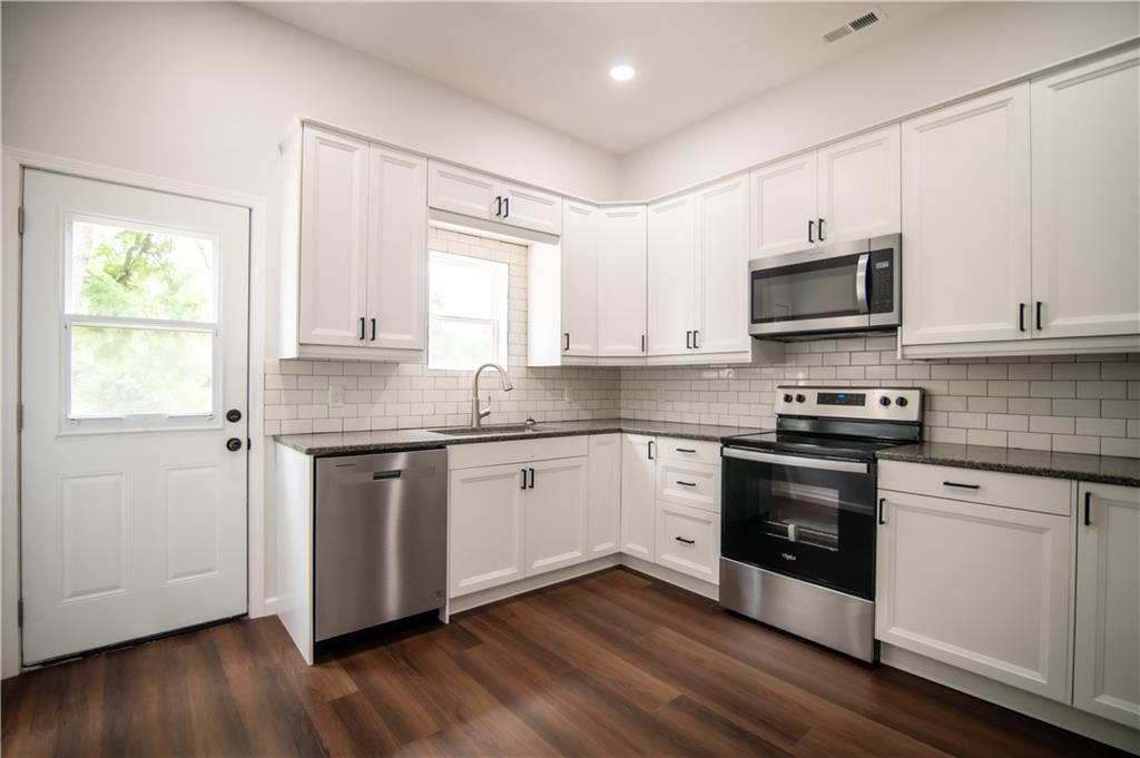 516 Park Street — photo 25