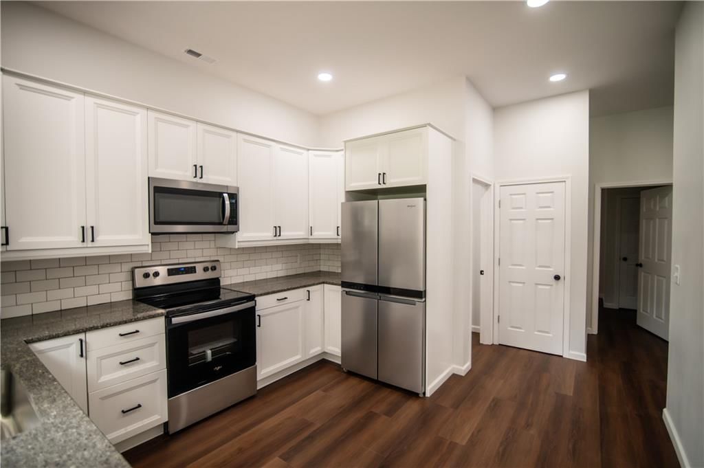 516 Park Street — photo 27