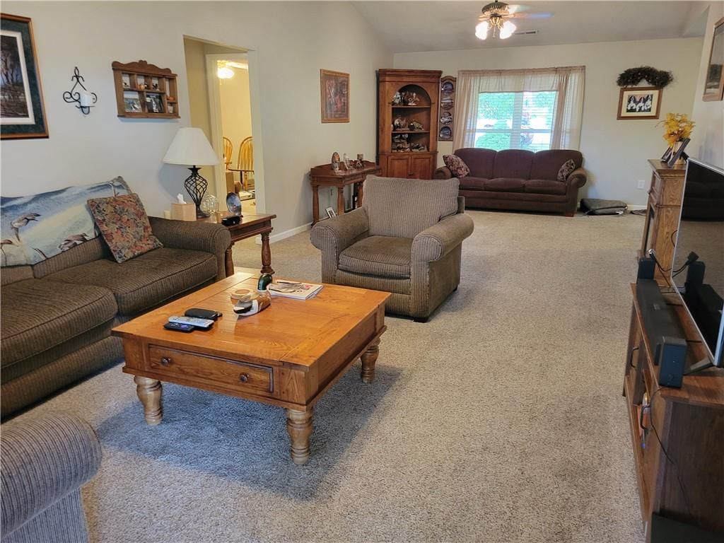 1813 S Morley Street — photo 5