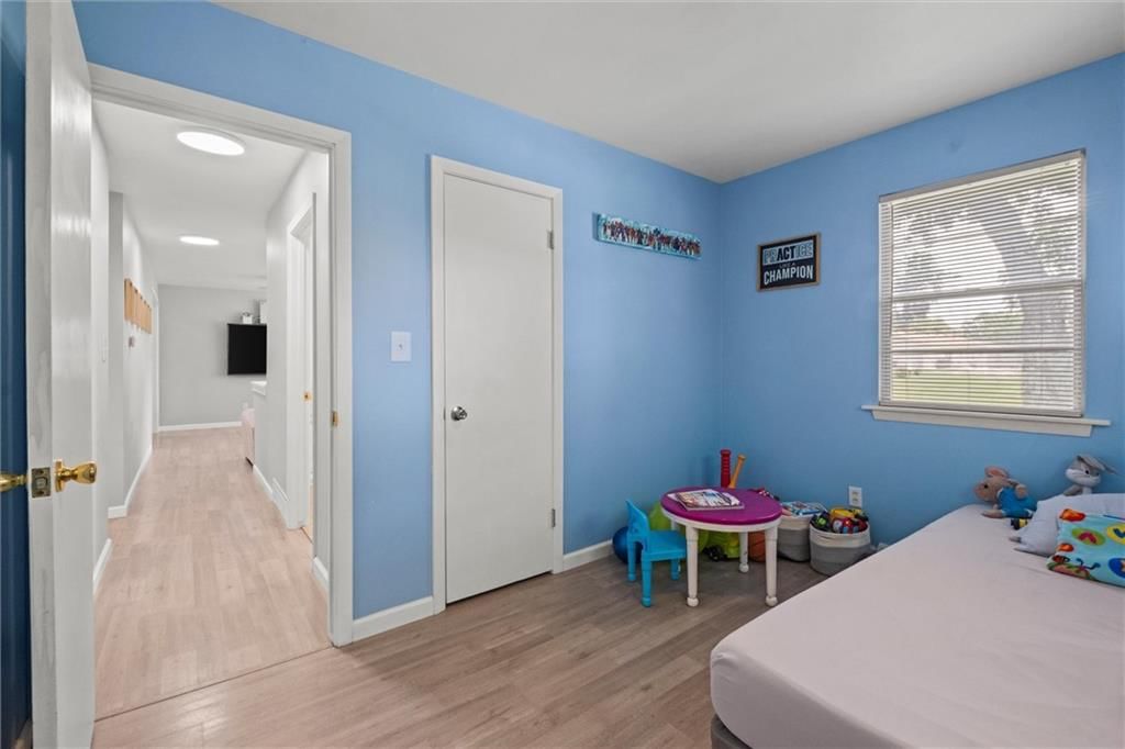202 SW Yost Avenue — photo 13