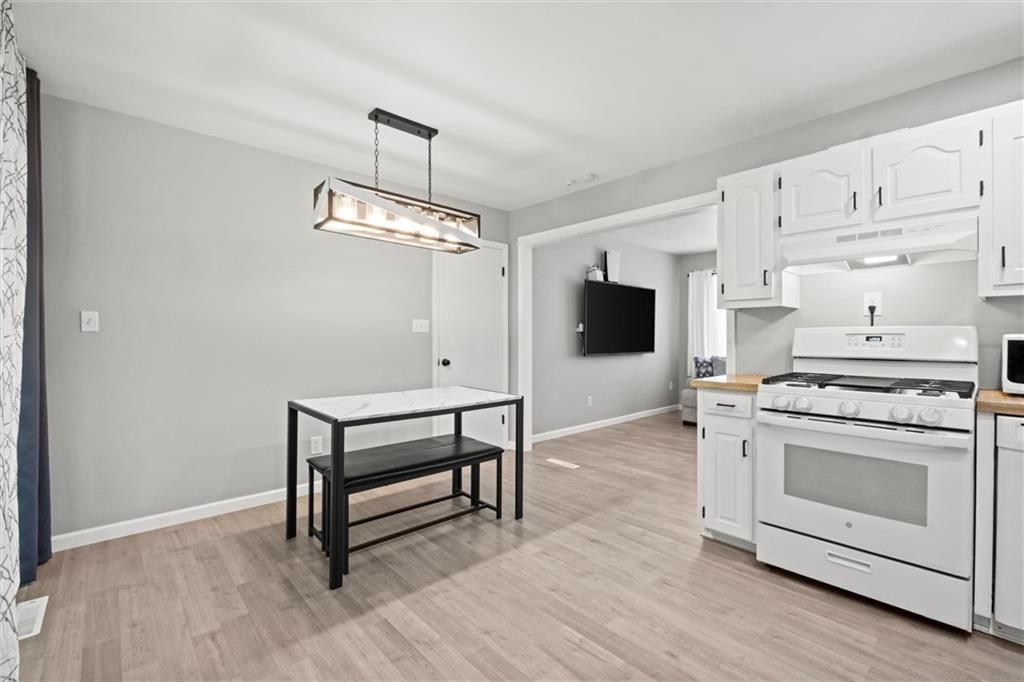202 SW Yost Avenue — photo 9