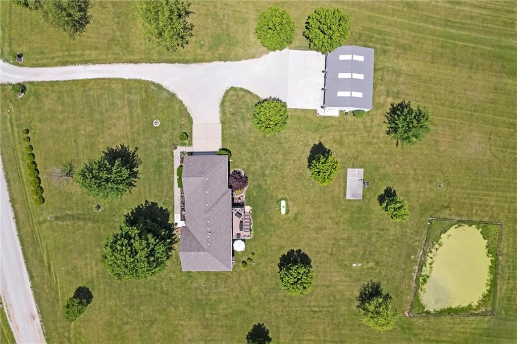 7557 SE Troxler Lane — photo 43