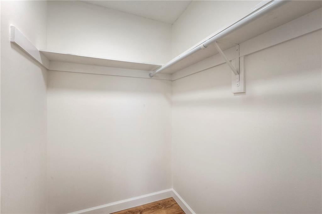 5008 Grand Avenue — photo 19