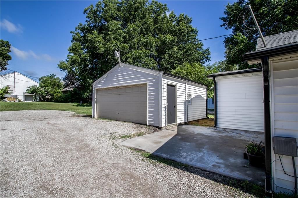 205 NW 15th Street — photo 5