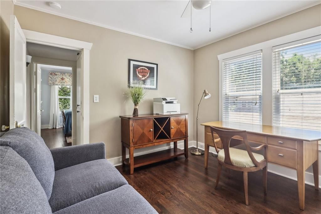 5131 Wyandotte Street — photo 11