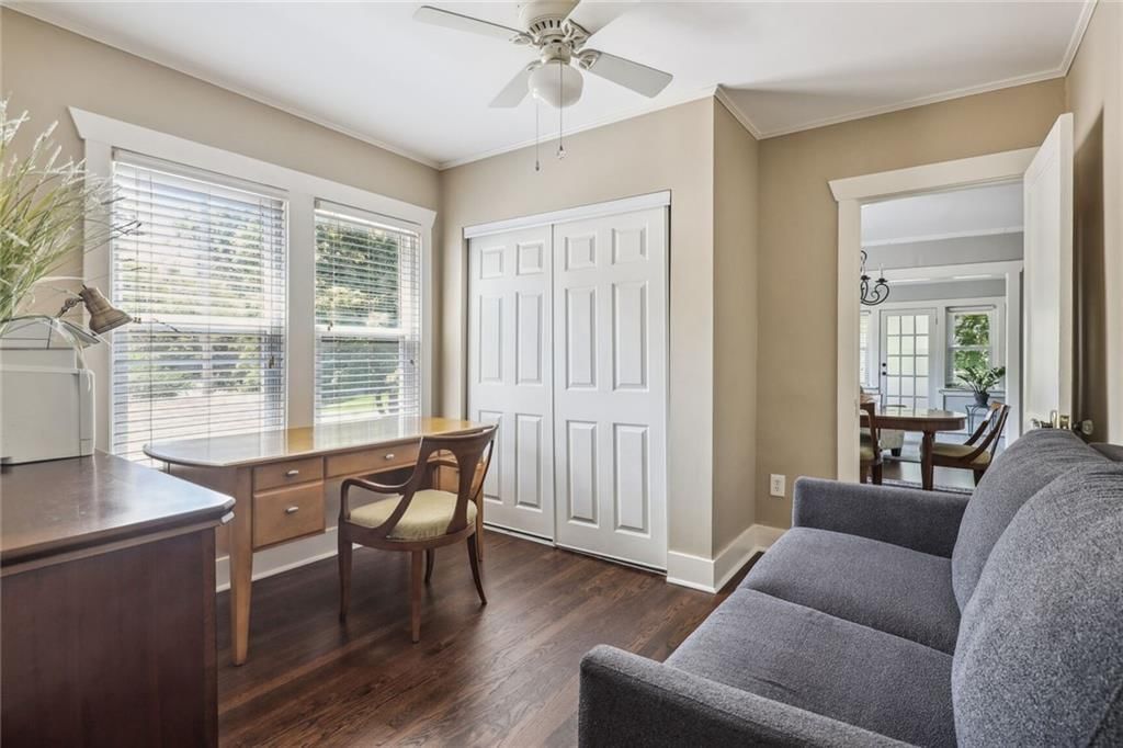 5131 Wyandotte Street — photo 12