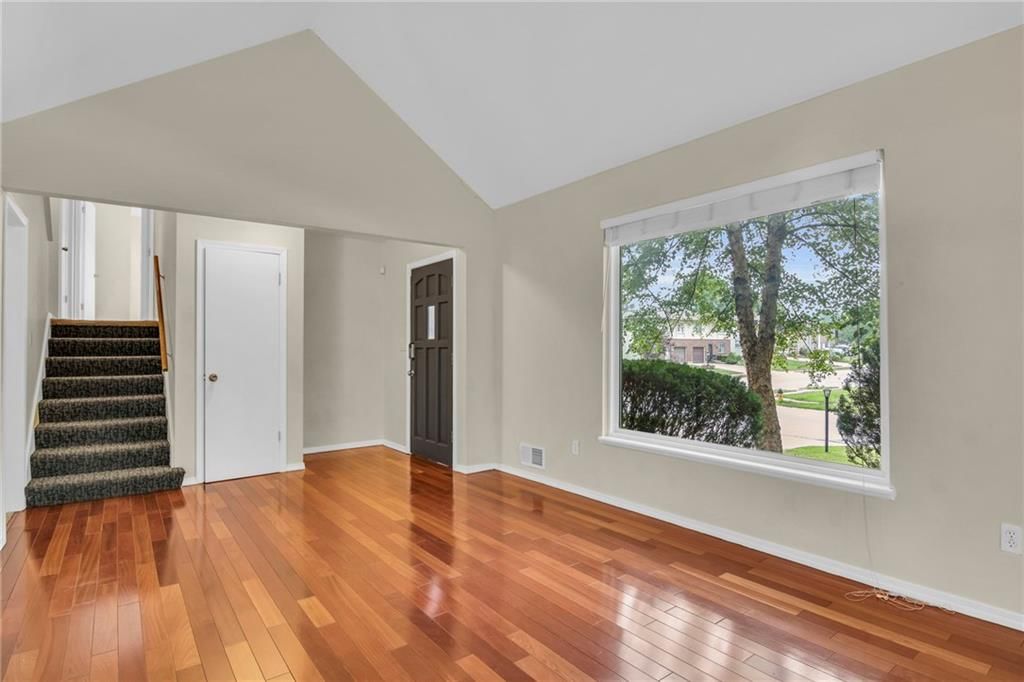 8407 W 97th Terrace — photo 18