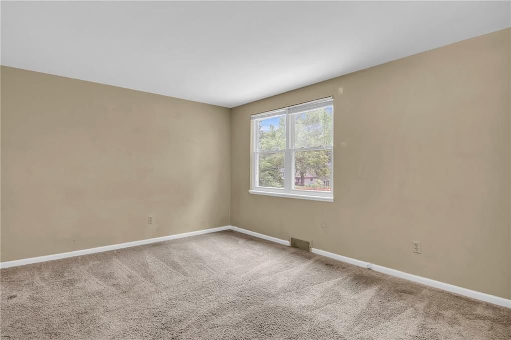 8407 W 97th Terrace — photo 34