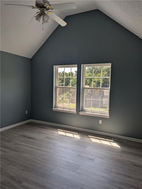 3227 Park Avenue — photo 15