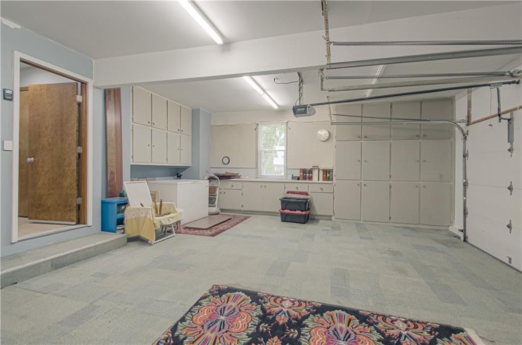 9221 acuff Lane — photo 32