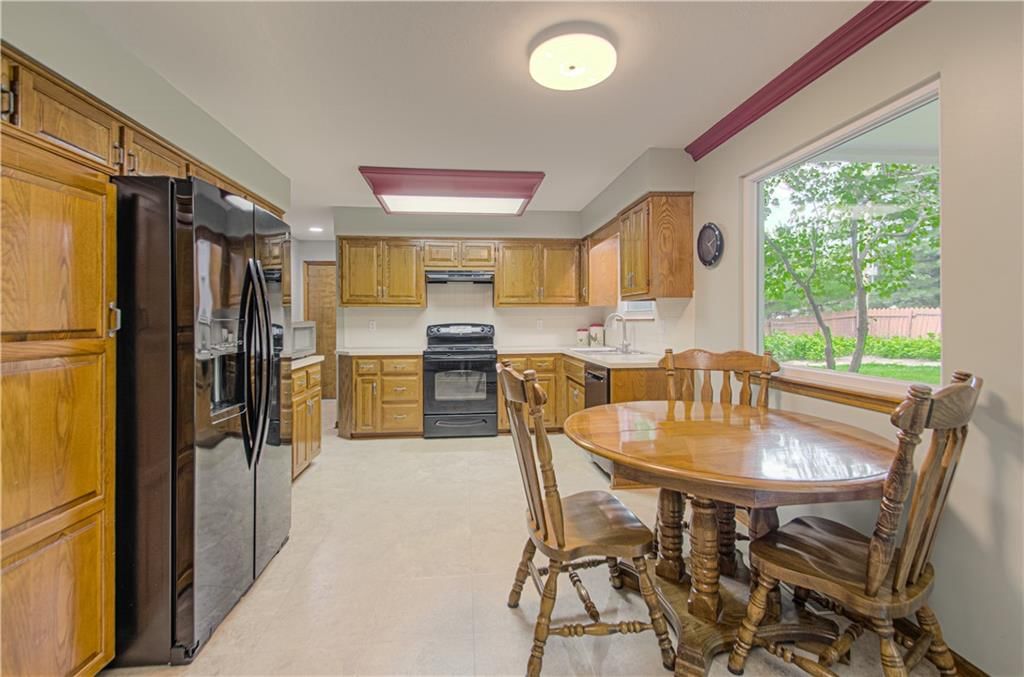 9221 acuff Lane — photo 10