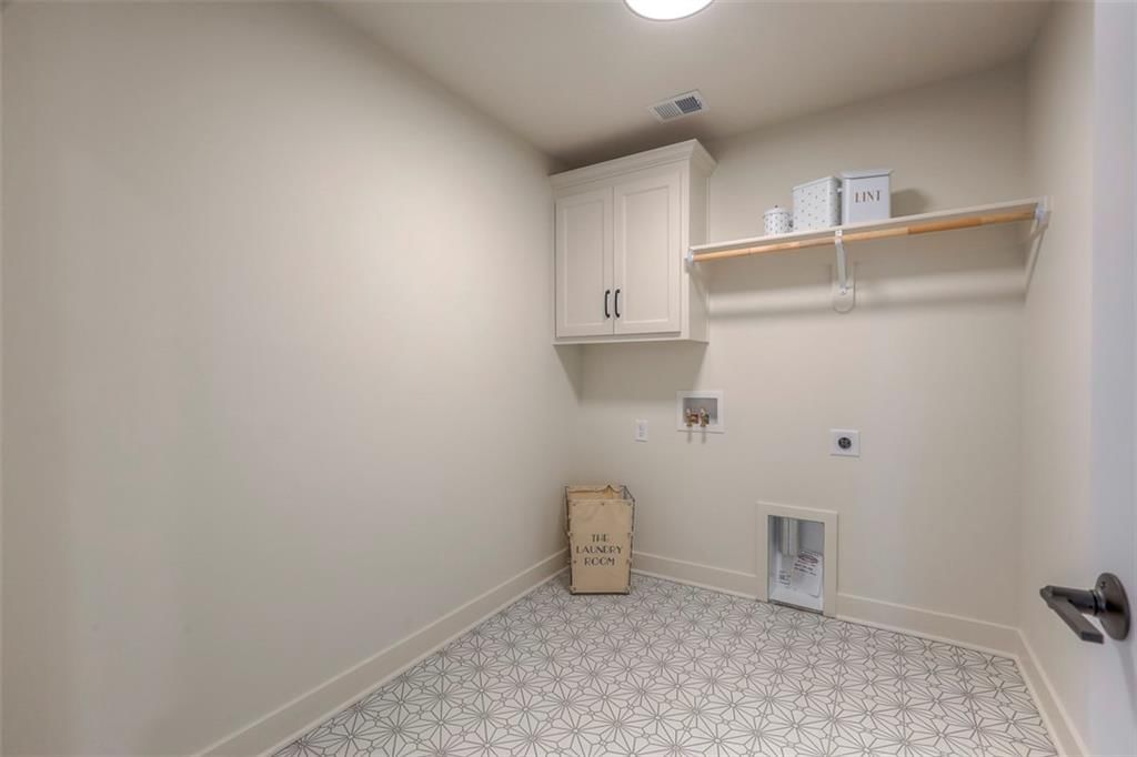 8108 NW 89th Terrace — photo 42