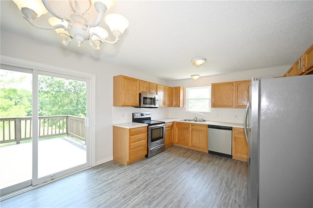 13795 Hunter Drive — photo 15