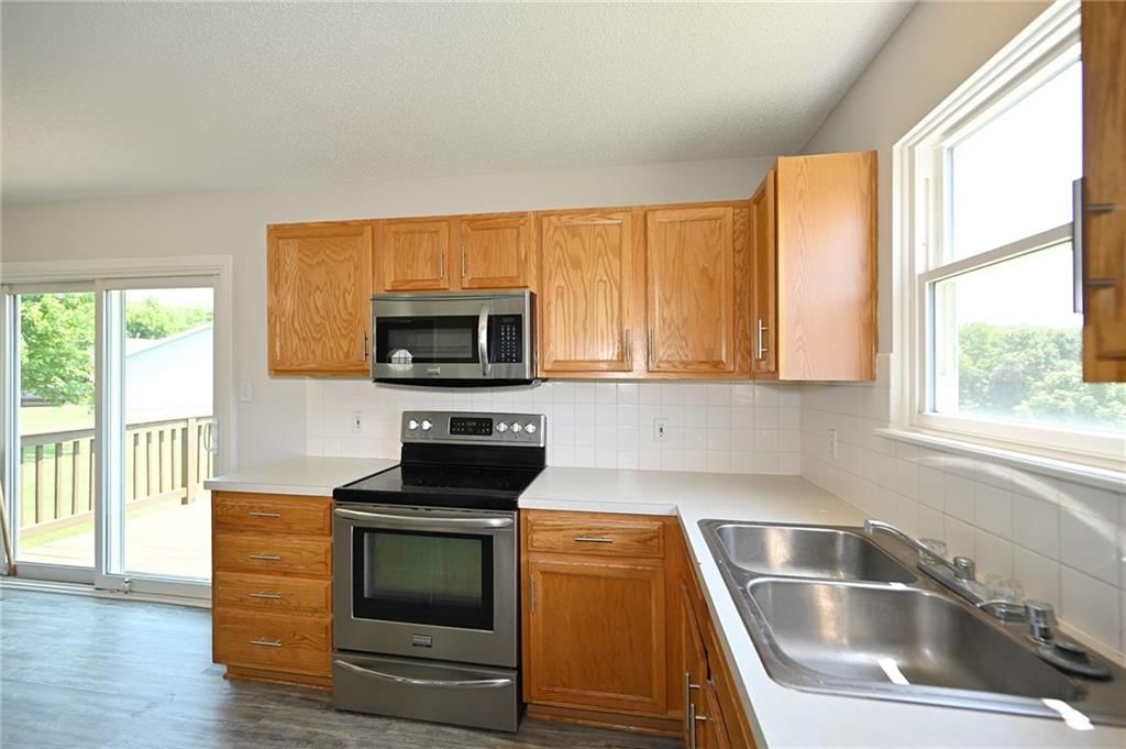 13795 Hunter Drive — photo 19