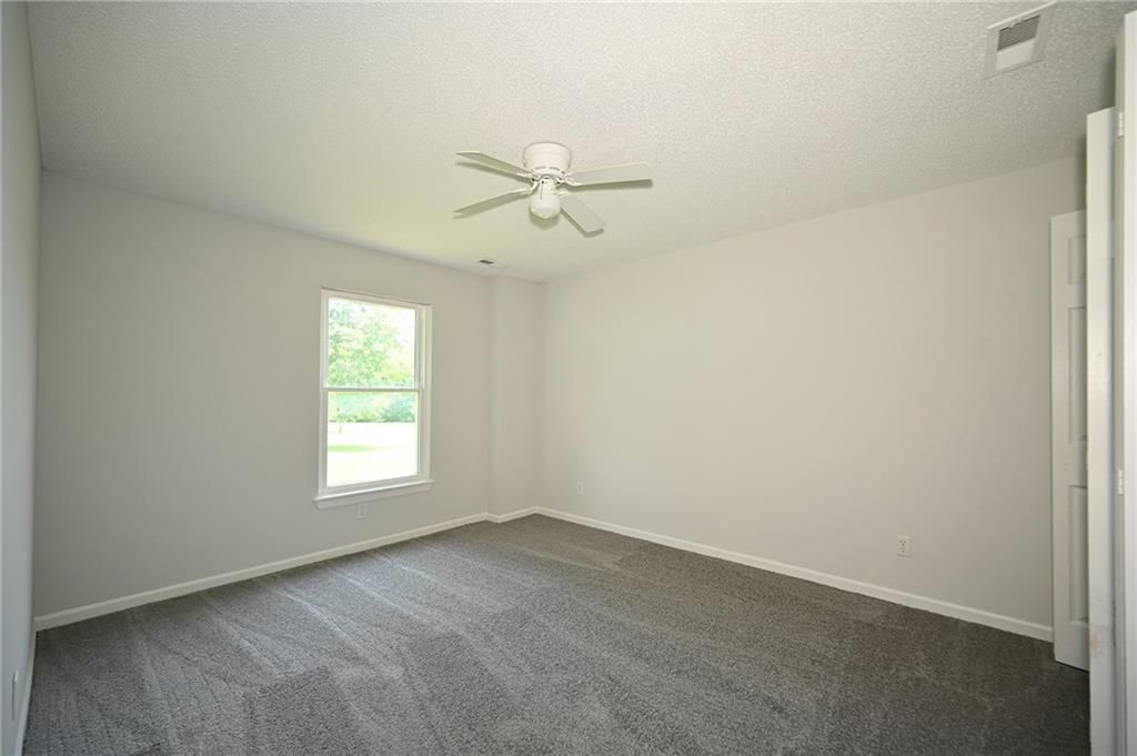 13795 Hunter Drive — photo 29