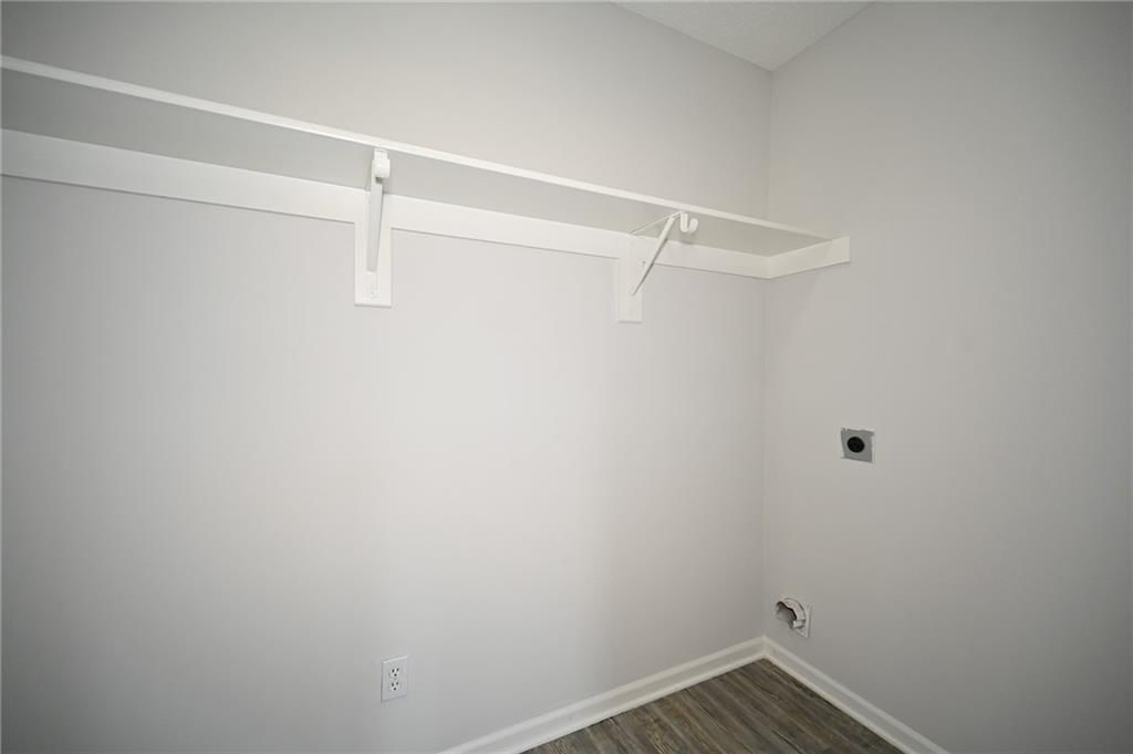 13795 Hunter Drive — photo 36