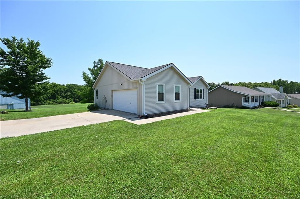 13795 Hunter Drive — photo 5