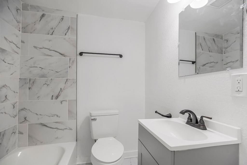 721 S Brookside Avenue — photo 18