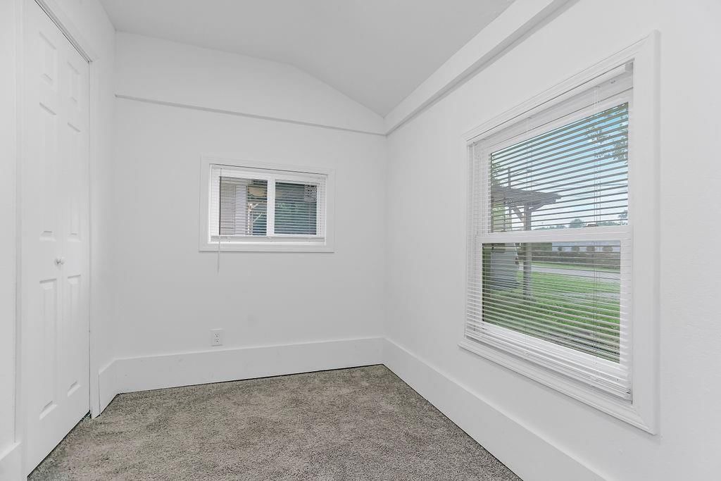 721 S Brookside Avenue — photo 26