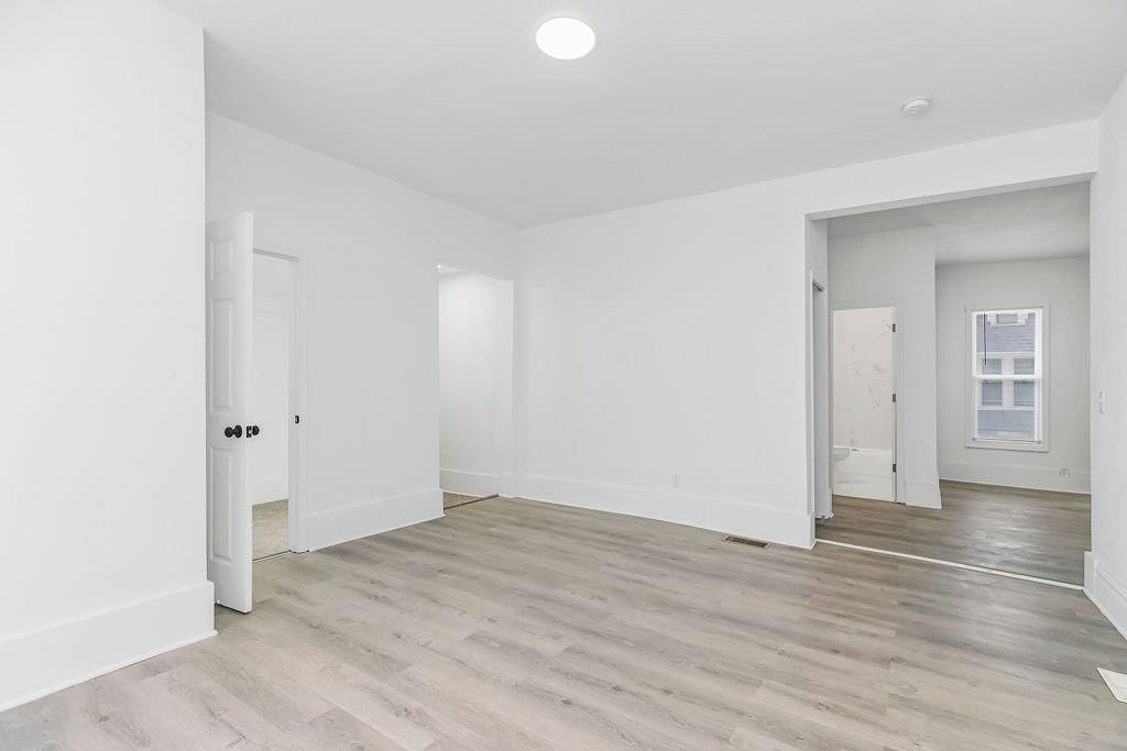 721 S Brookside Avenue — photo 7