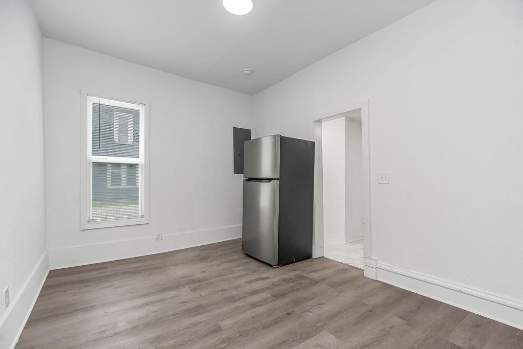 721 S Brookside Avenue — photo 10