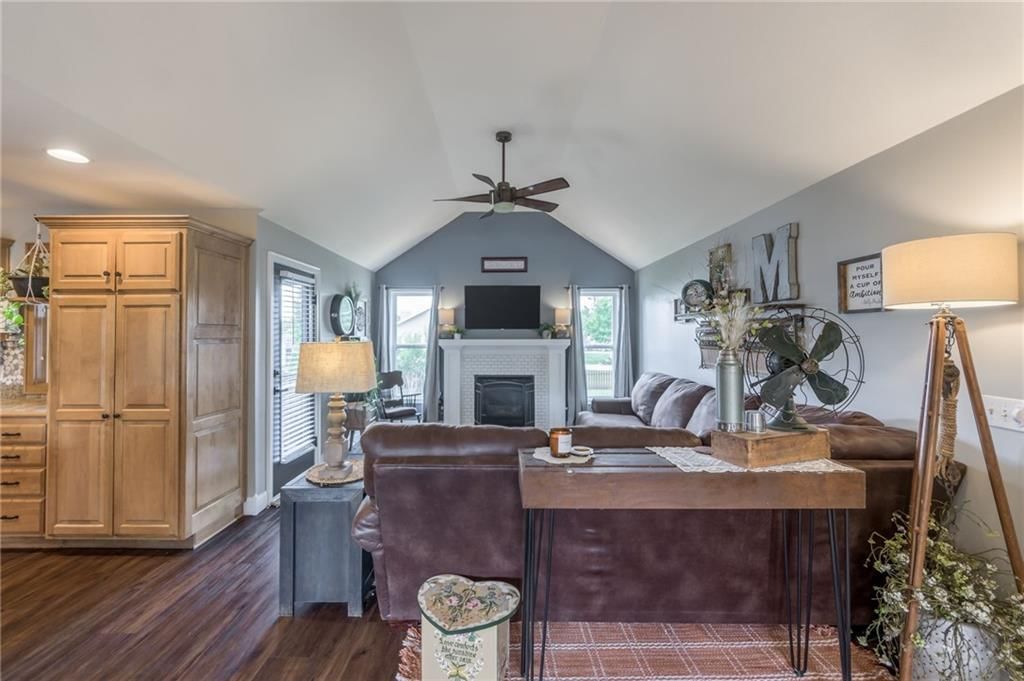 3114 Morton Lane — photo 9