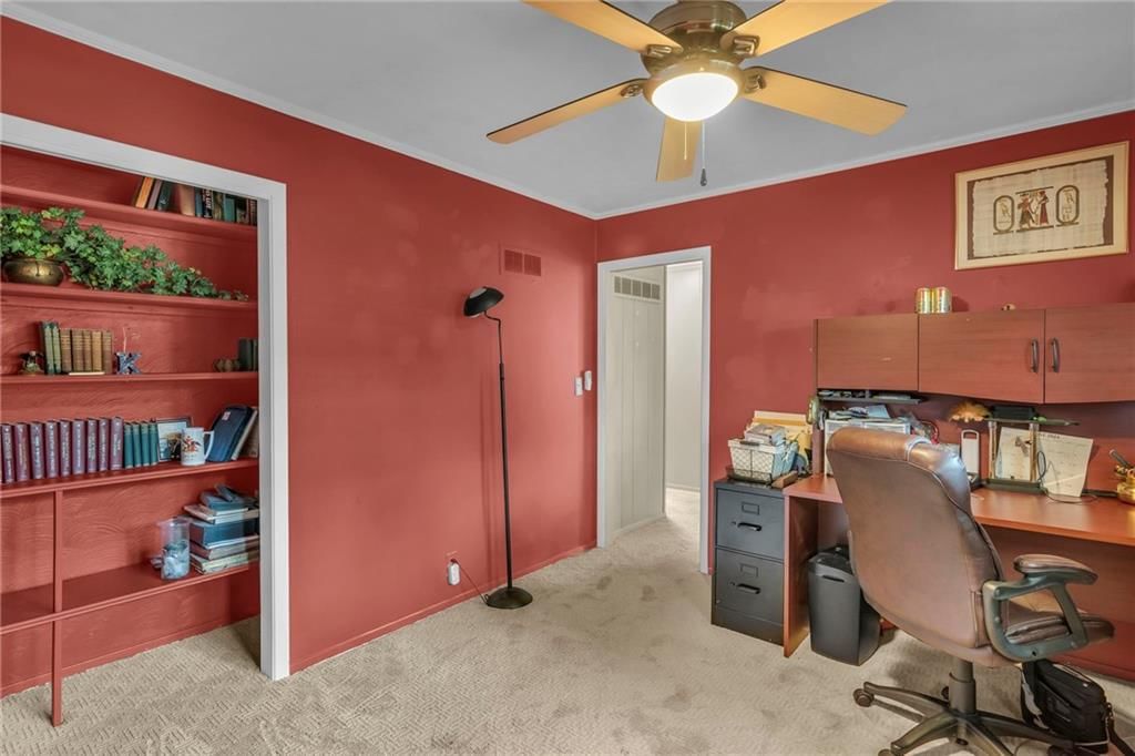 425 North Shore Drive — photo 23