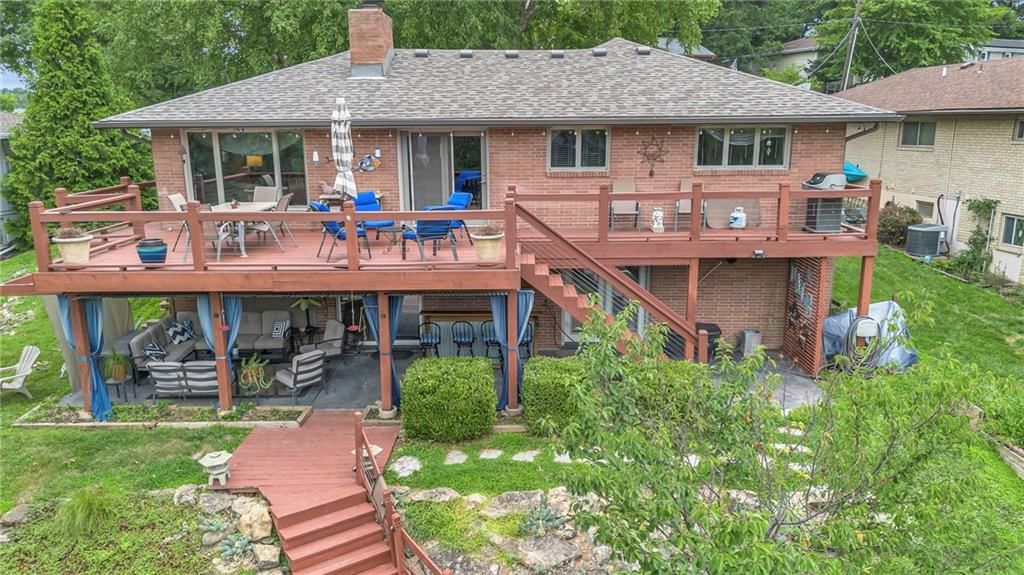 425 North Shore Drive — photo 37