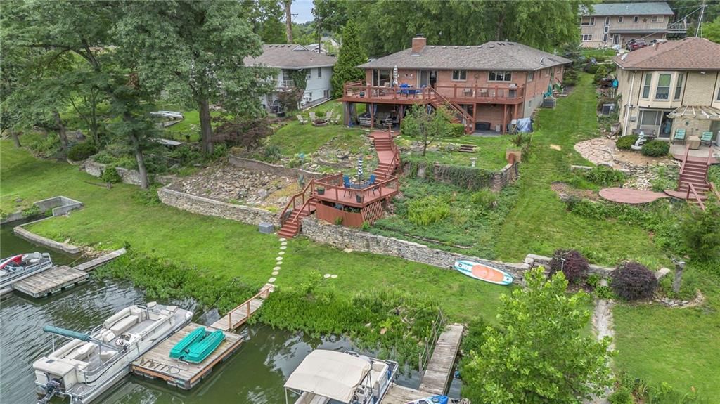 425 North Shore Drive — photo 39