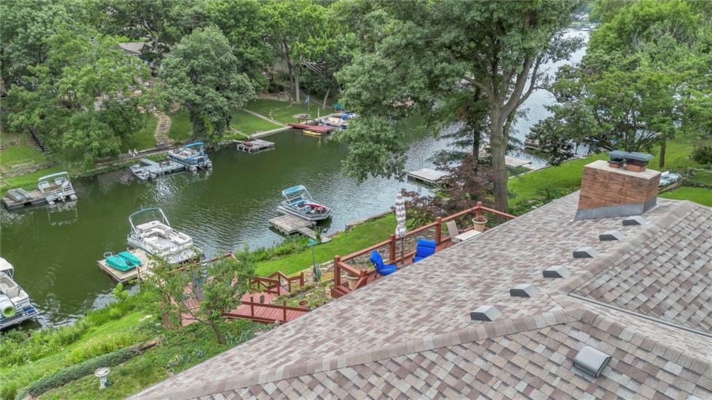 425 North Shore Drive — photo 41