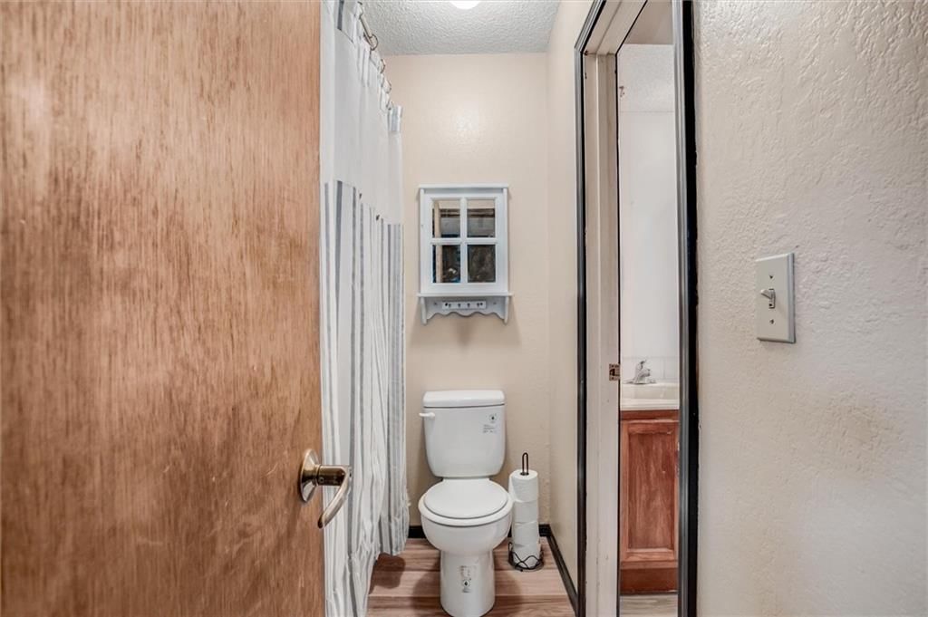 1022 Village Court — photo 12