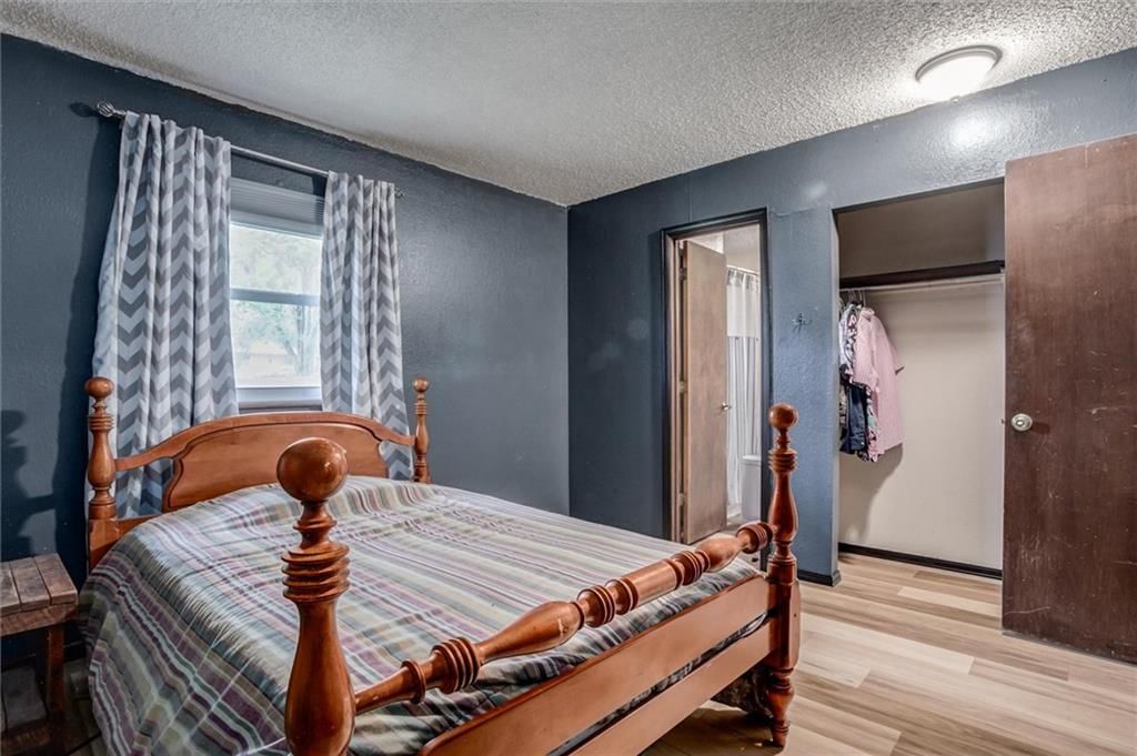 1022 Village Court — photo 18