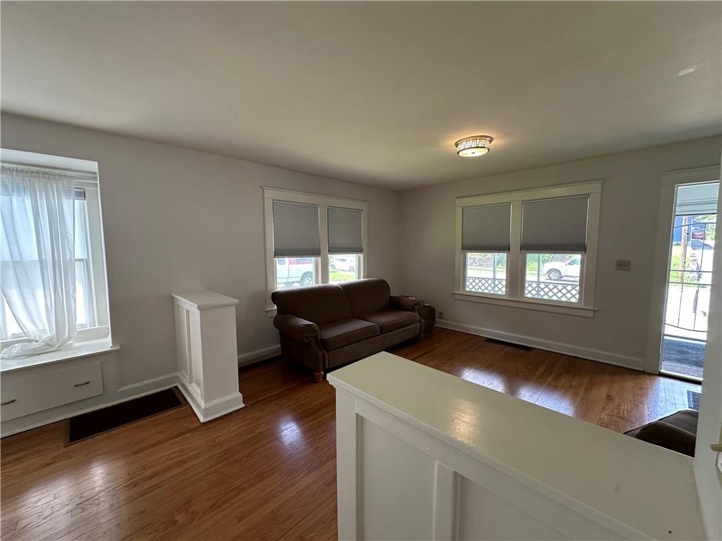 709 N Delaware Street — photo 13